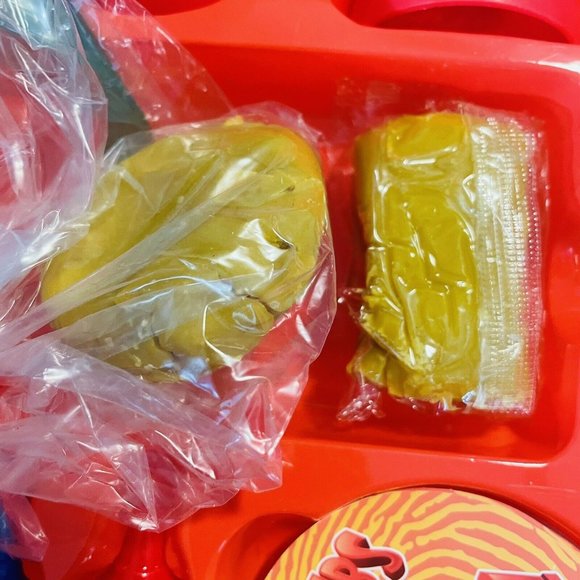 No Thumbs Allowed 2+ Players Anker Play Games Thumbless Challenge 5 Years + - Picture 5 of 8